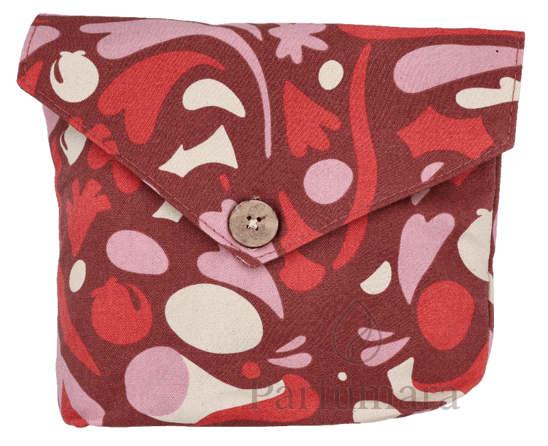 The Body Shop G3 Cranberry Essentials Giftset Shower Gel 250ml/Body Yogurt 200ml/Hand Cream 30ml/Soap Bar 100g/Bath Lily 580 ml